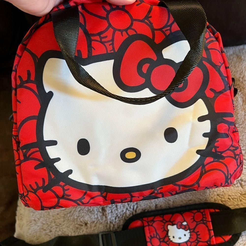 Hello Kitty Insulated Lunch Bag - Picture 8 of 8